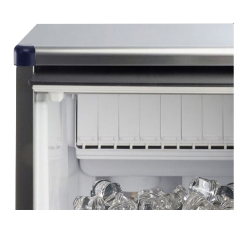 Fabbricatore di ghiaccio professionale 20 kg   in Cucina