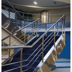 Lucidante protettivo acciaio Argonit Inox   in Detergenti