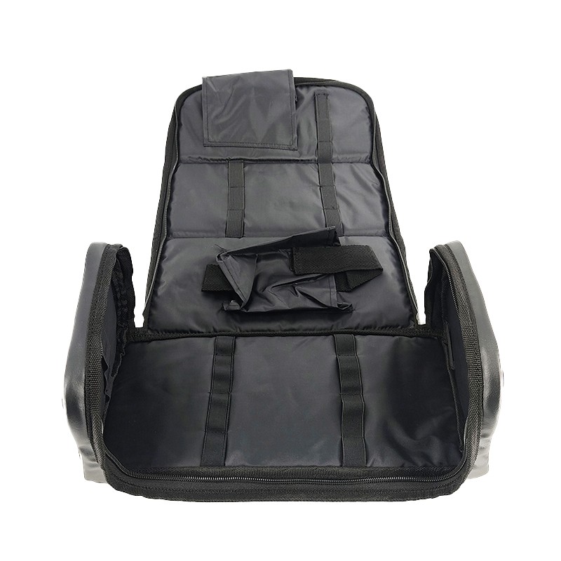 Borsa barman vuota The bars  in Bar