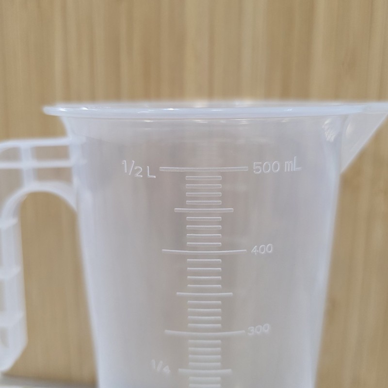 Caraffa graduata jarra Comas  in Cucina