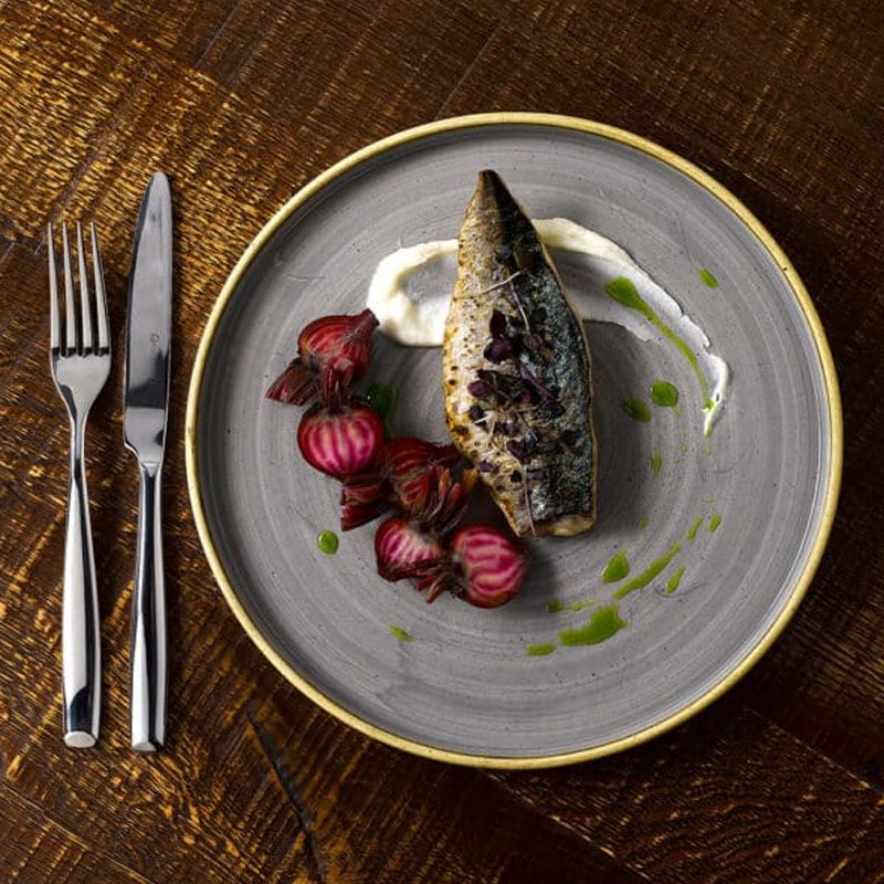 Piatto piano churchill walled stonecast peppercorn grey Churchill Porcellana  in Linee