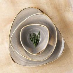 Piatto piano churchill walled stonecast peppercorn grey Churchill Porcellana  in Linee