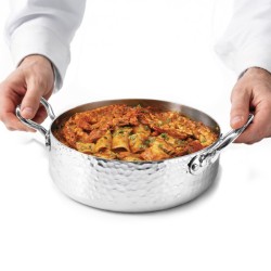 Casseruola bassa 2 maniglie aluinox 3ply martellato Pentole Agnelli  in Cucina