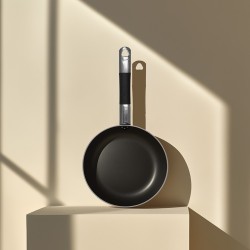 Padella svasata alta Alblack Pentole Agnelli Pentole Agnelli  in Padelle per saltare