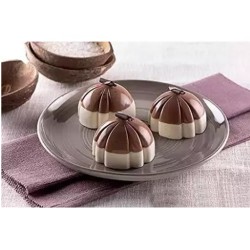 Forma silicone 8 cupole striate Silikomart  in Stampi in silicone per dolci