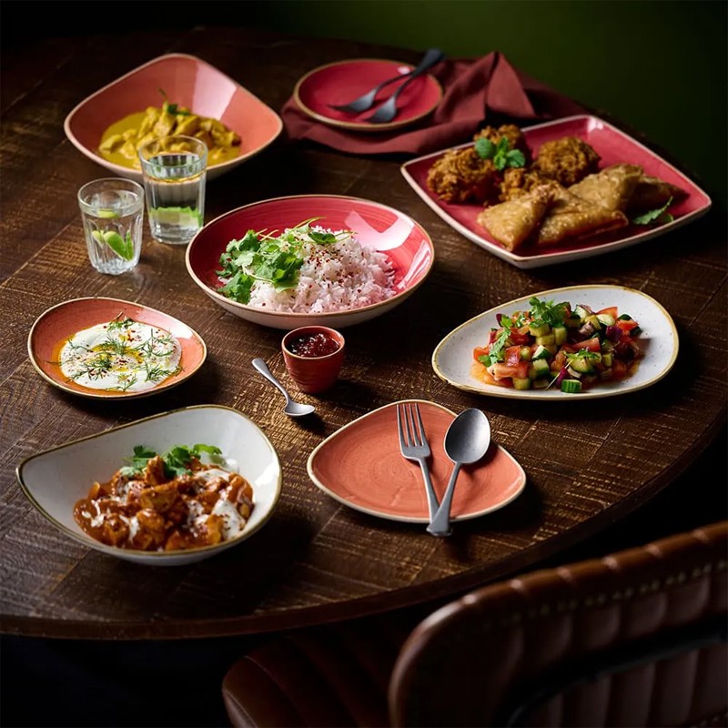 Bowl triangolare churchill stonecast barley white Churchill Porcellana  in Linee