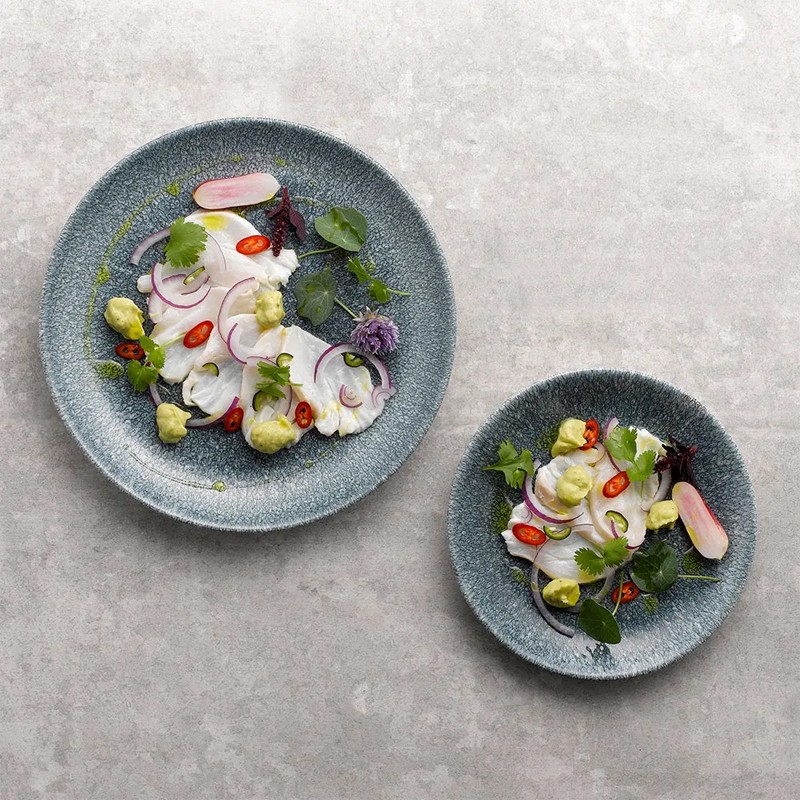 Piatto fondo churchill studio prints raku topaz blue Churchill Porcellana  in Linee