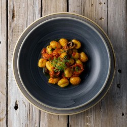 Piatto fondo churchill stonecast blueberry Churchill Porcellana  in Linee