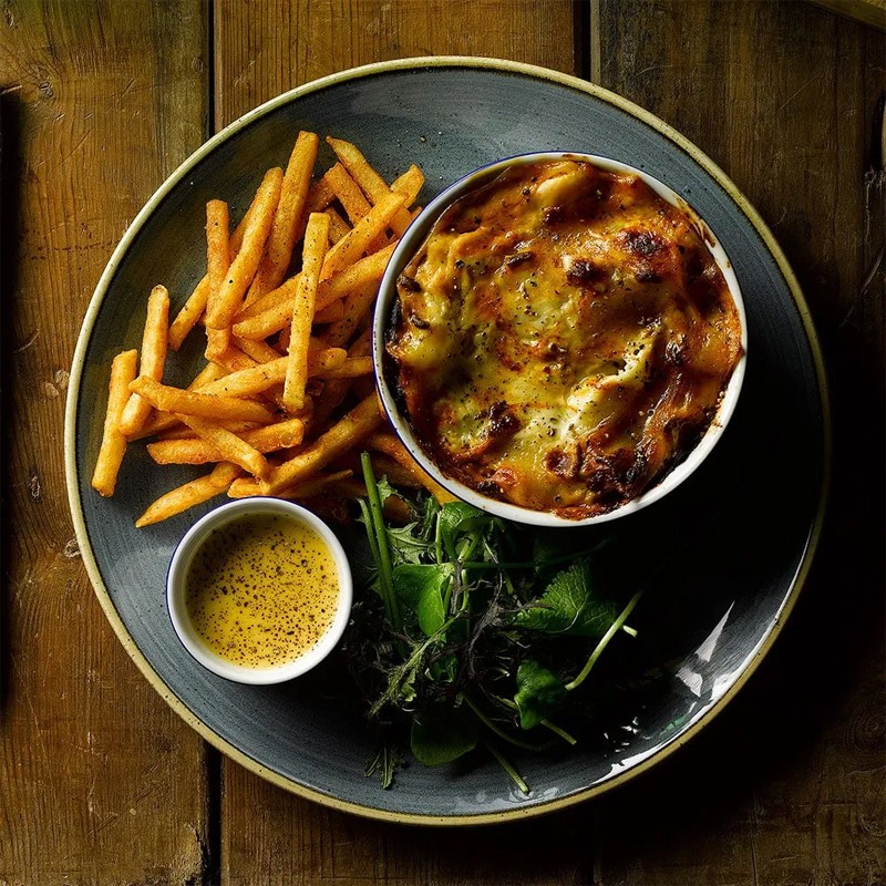 Piatto dessert churchill stonecast blueberry Churchill Porcellana  in Linee