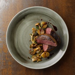 Piatto dessert churchill stonecast patina burnished green Churchill Porcellana  in Linee