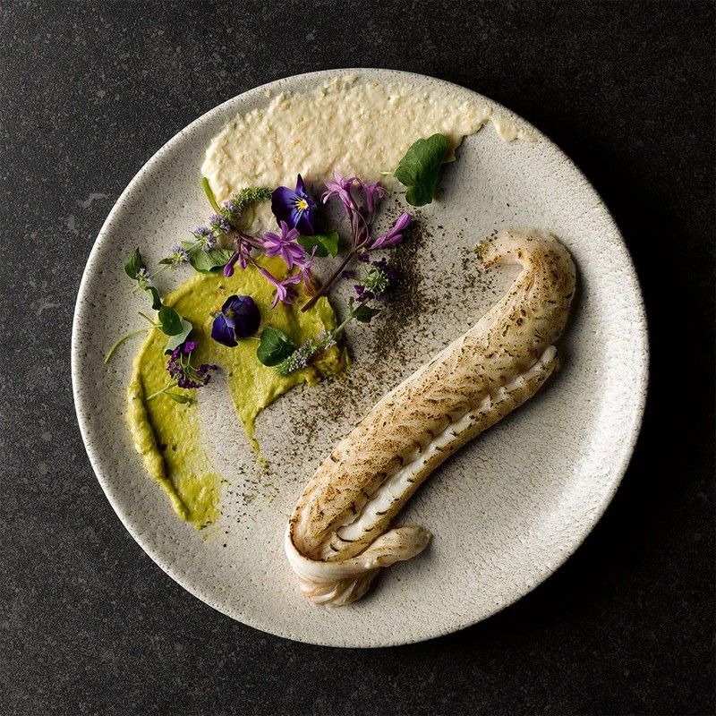 Piatto piano churchill studio prints raku agate grey Churchill Porcellana  in Linee