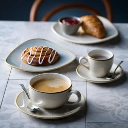 Piatto piano triangolare stonecast bianco Churchill Porcellana  in Linee