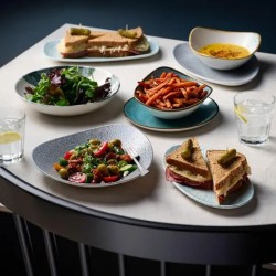 Piatto triangolare raku blu Churchill Porcellana  in Linee