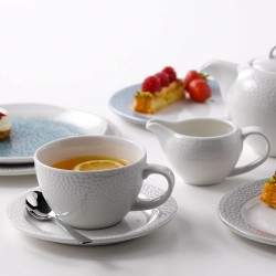 Piattino the cappuccino Isla Churchill Porcellana  in Linee