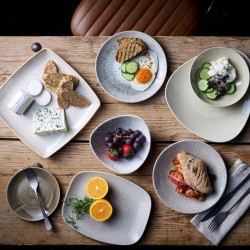 Bowl triangolare churchill studio prints kintsugi agate grey Churchill Porcellana  in Linee