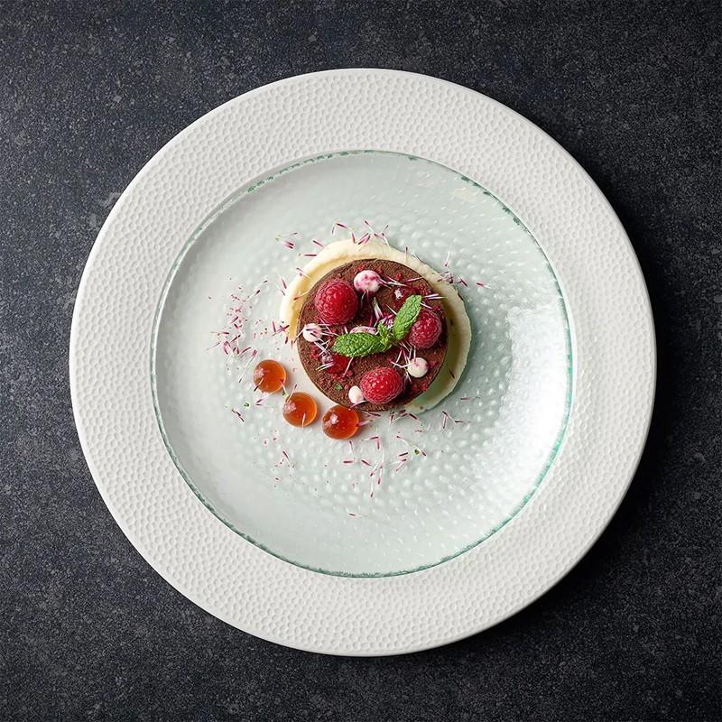 Piatto dessert churchill isla grey Churchill Porcellana  in Linee