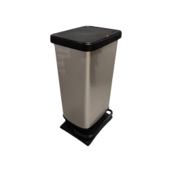 Pattumiera con pedale 40 litri | Attrezzature per pulizia | Rausa